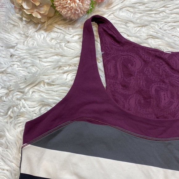Lululemon Run First Base Rulu Light Tank In Pow Stripe Angel Wing sz 4 - Picture 2 of 7